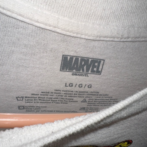 White Marvel Comics Graphic Logo Shirt Design - Picture 2 of 3